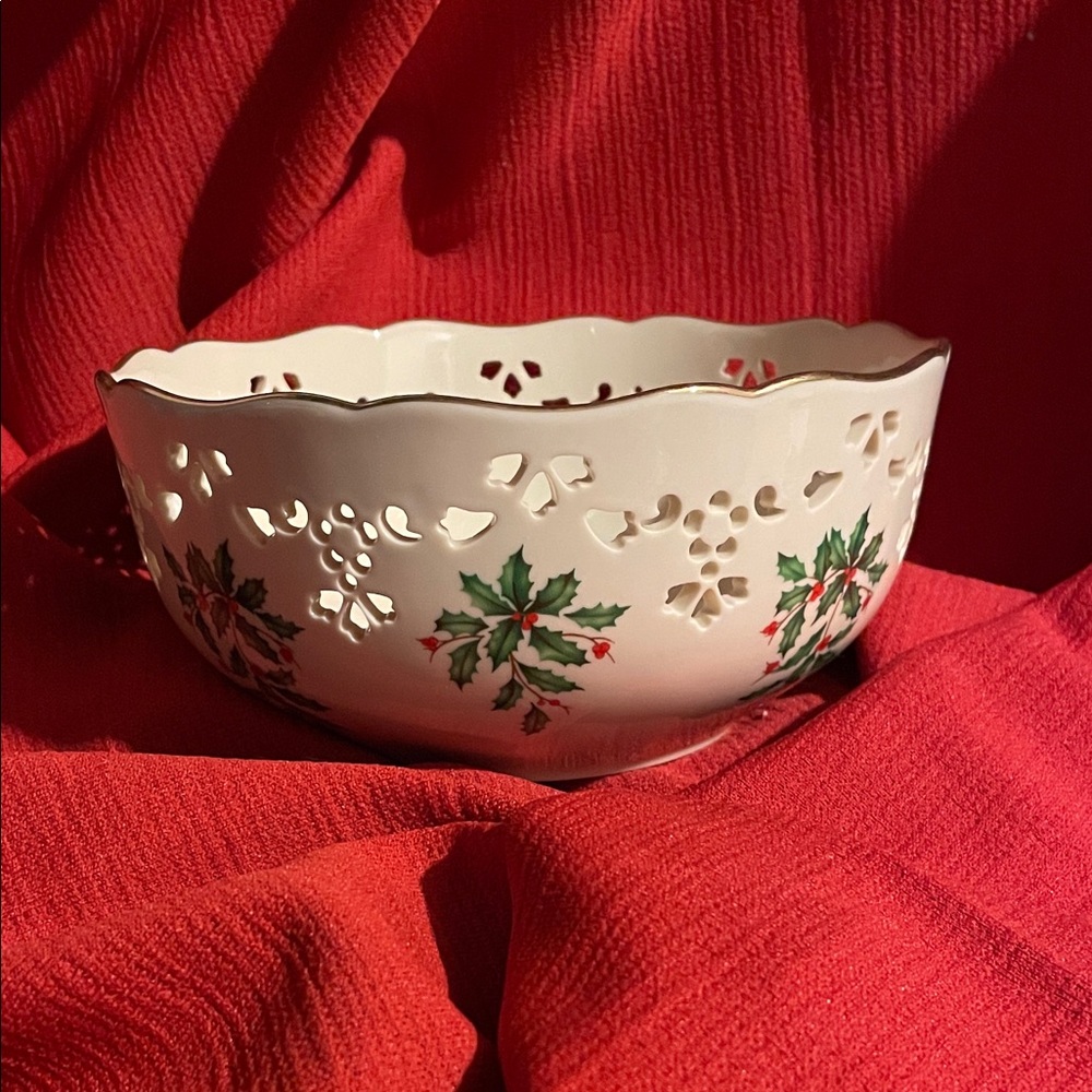 Festive Lenox Pierced Bowl with Holly Design